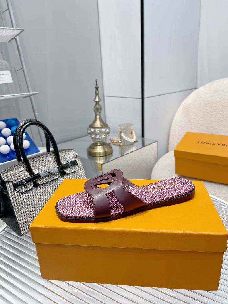 Louis Vuitton Slippers